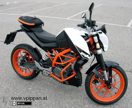 KTM Duke 390