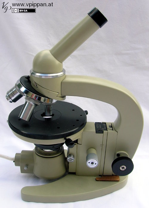 Biologisches Arbeitsmikroskop МБР-1