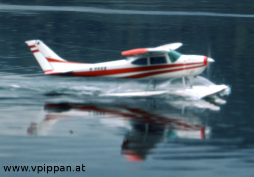 Cessna 182 Wasserflugzeug