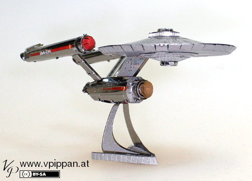 Metal Earth Enterprise NCC-1701